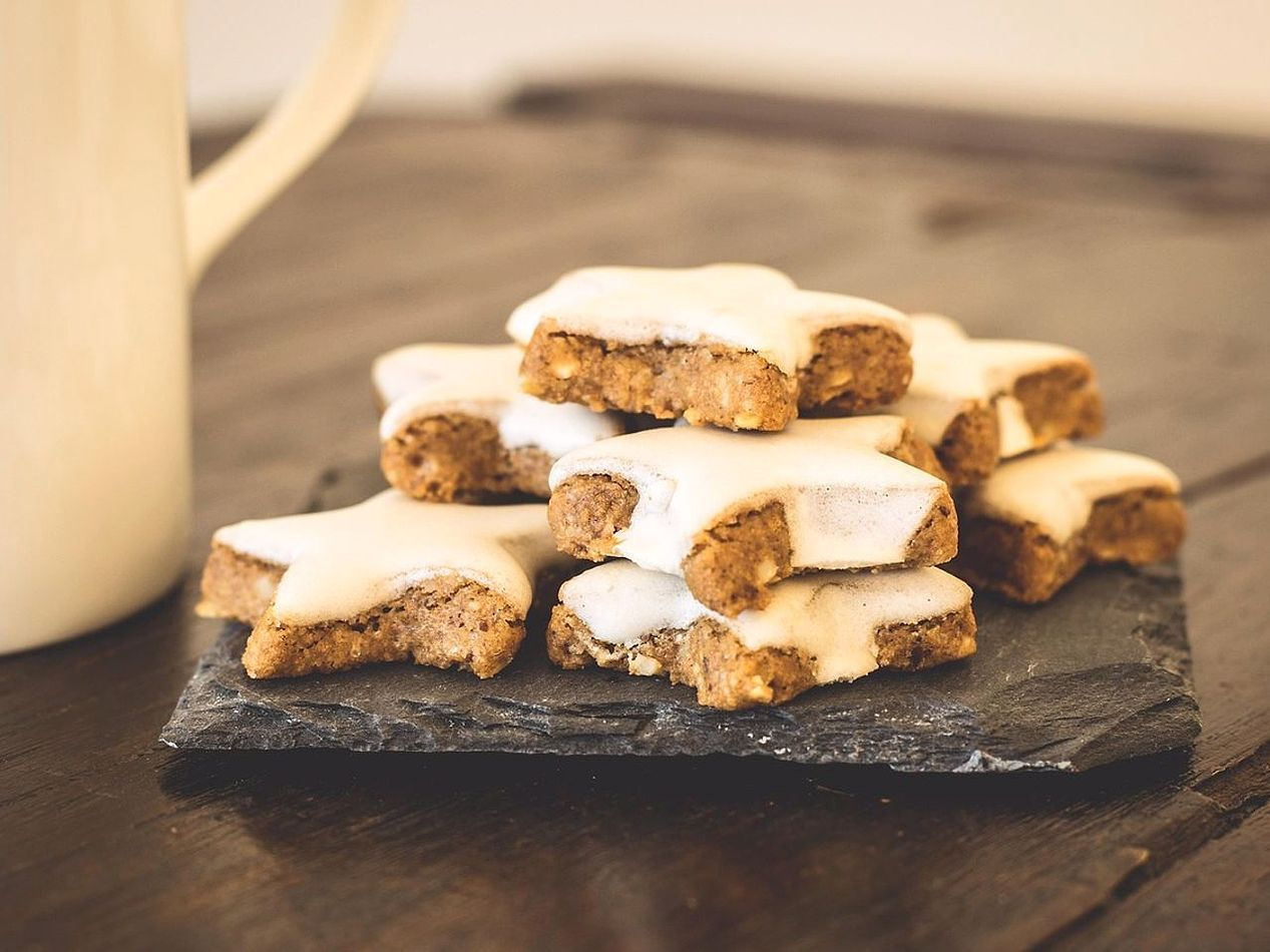 Pastry Bag Pressure Control Methods